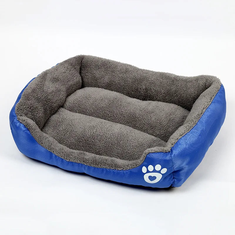 Lit en peluche pour chats et chiens ultra confort