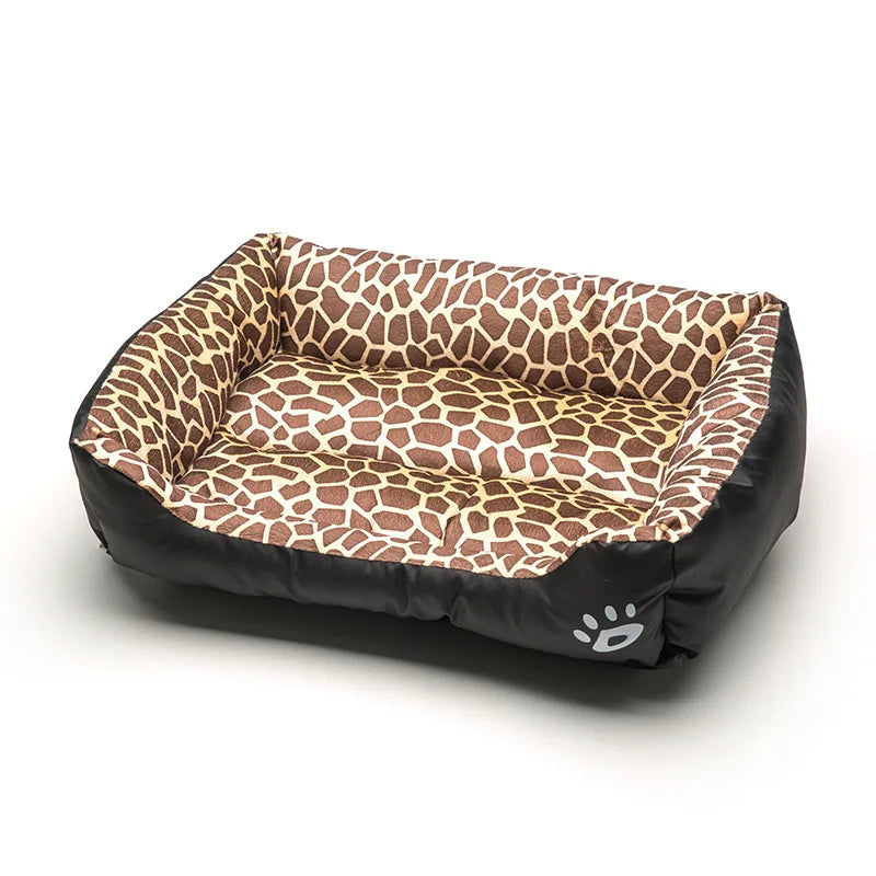 Lit en peluche pour chats et chiens ultra confort