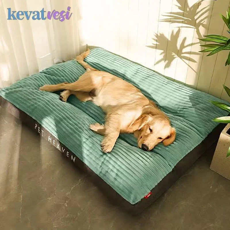 Panier moelleux gris en velours côtelé pour chien
