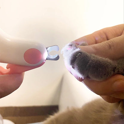 Coupe-Ongles LED Pro Sécurisé