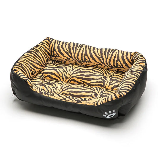 Lit en peluche pour chats et chiens ultra confort