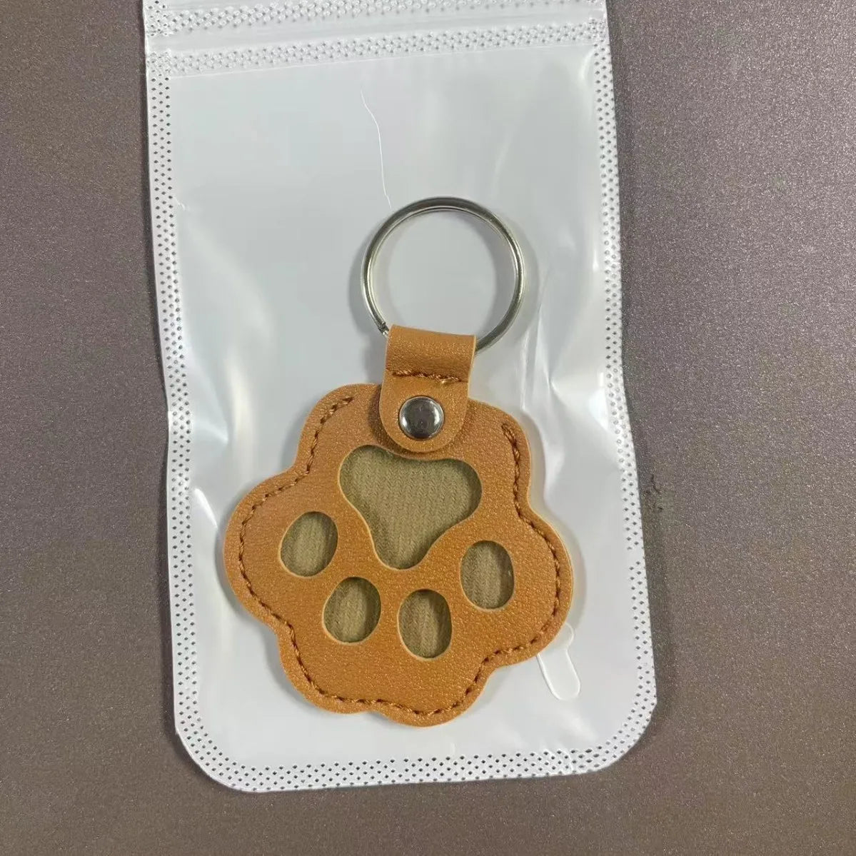 Porte-clés Souvenir Animalier – Médaillon en Cuir pour Fourrure (Chien & Chat)